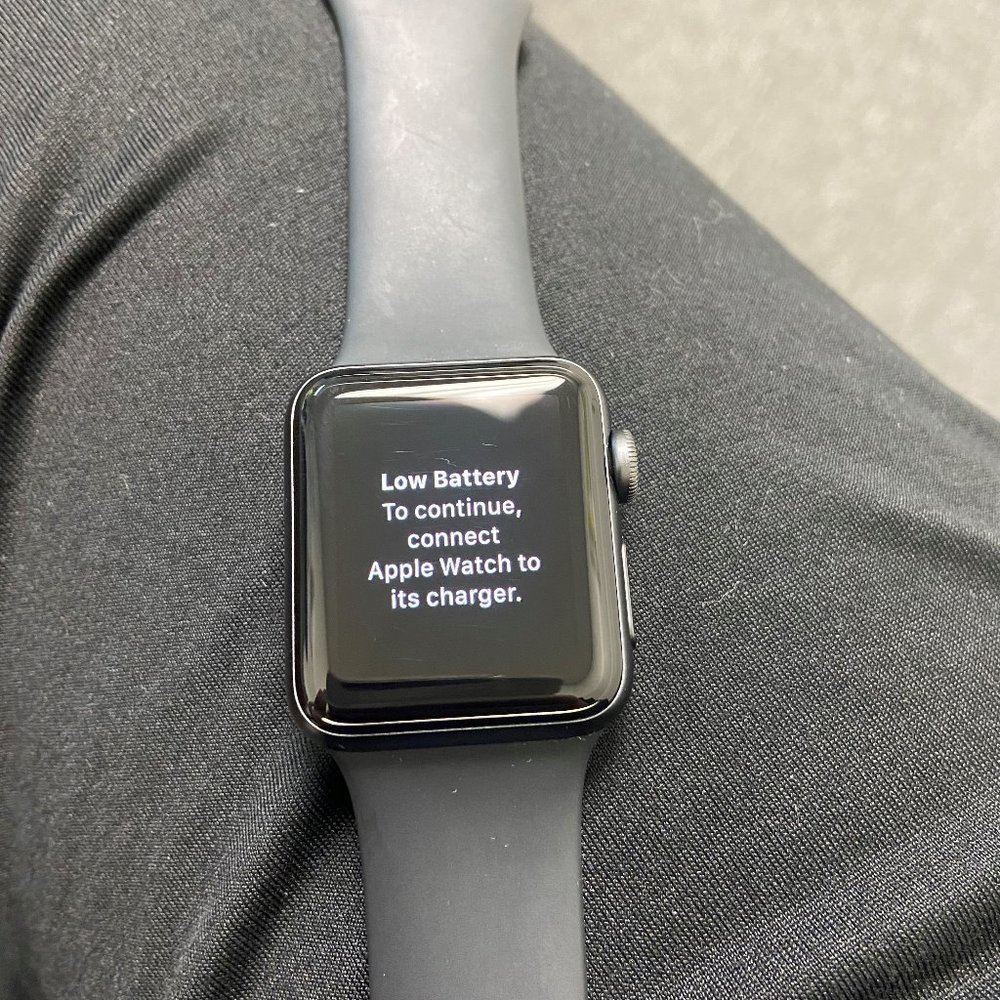 APPLE WATCH SERIES 3 GPS & CELL 38MM